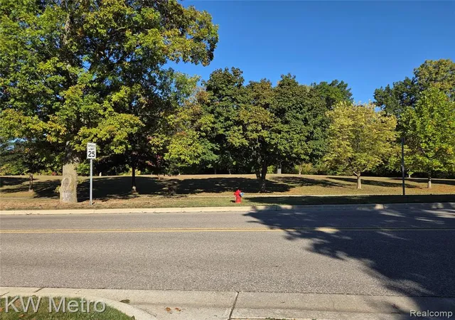 12th image of 500 Romeo Rd #122, Rochester, MI 48307 | MLS# 60943507