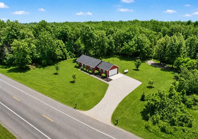 Homes for sale in Tekonsha, MI | 18760 M-60, Tekonsha, MI 49092 | MLS# 70540612