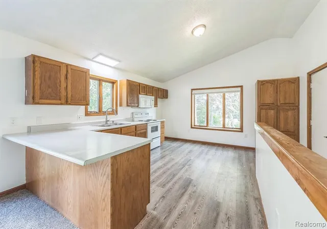 Homes for sale in Mount Pleasant, MI | 1022 S Lincoln Rd, Mount Pleasant, MI 48858 | MLS# 60923816