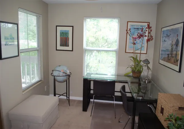 Listing Photo 4 - Condo for sale in building located at 101 Fieldcrest St, Ann Arbor, MI 48103 - Unit #302