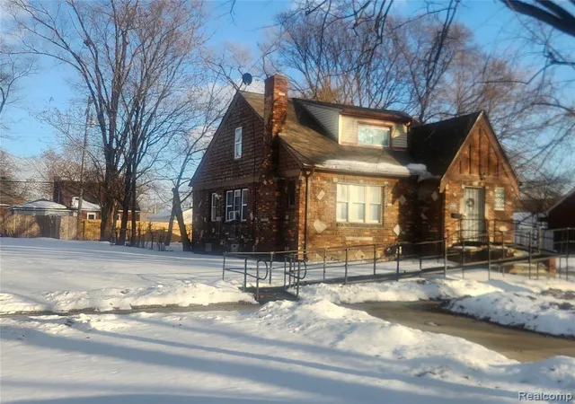 Homes for sale in Detroit, MI | 19160 Strasburg St, Detroit, MI 48205 | MLS# 60971497