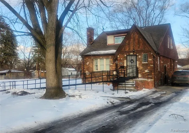 Homes for sale in Detroit, MI | 19160 Strasburg St, Detroit, MI 48205 | MLS# 60971497