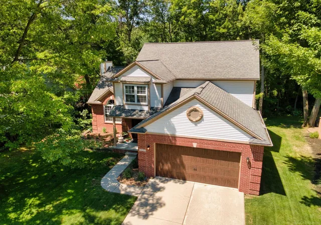 1st image of 1172 Key West Dr, Lake Orion, MI 48360 | MLS# 50214340