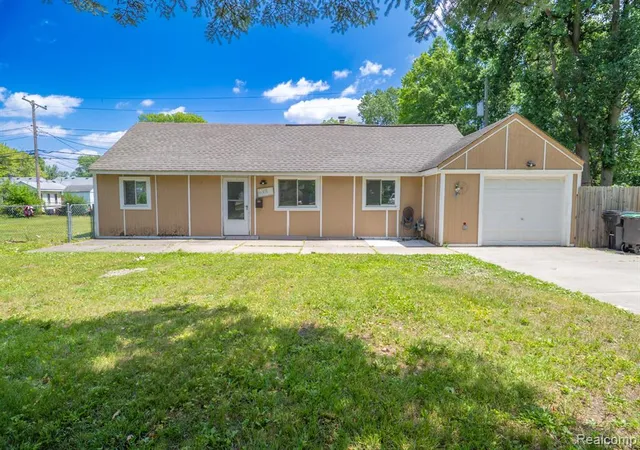 Homes for sale in Taylor, MI | 6301 Janet St, Taylor, MI 48180 | MLS# 61007913