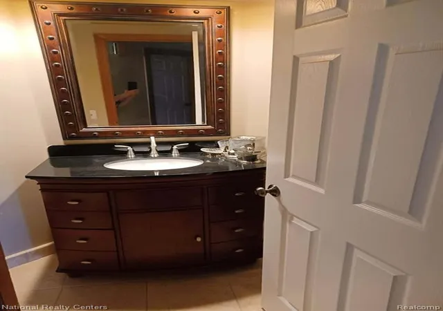 Photo 2 of Single family home for sale at 34653 Pembroke Ave, Livonia, MI 48152 1165 | MLS# 61024386 | Listing updated on 2026-09-19