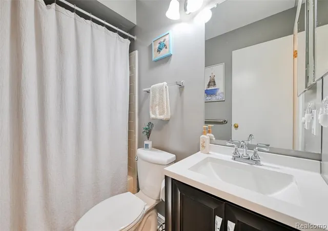 Photo 3 of Condo for sale at 49432 Kirkland Ct #99, Shelby Twp, MI 48315 3827 | MLS# 61024958 | Listing updated on 2026-09-12