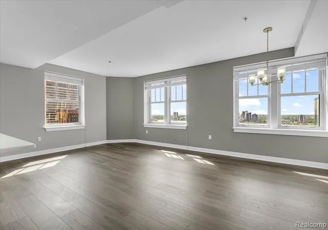 3rd image of 525 W Lafayette Blvd #18E, Detroit, MI 48226 3122 | MLS# 61001827