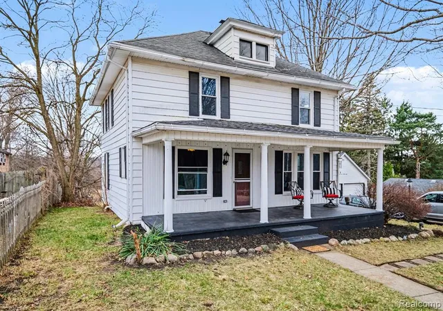 8458 Perry Rd, Atlas, MI 48411 7705 | MLS# 60980249 | Houzeo