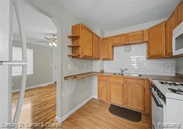 Homes for sale in Dearborn Heights, MI | 5160 Hazel St, Dearborn Heights, MI 48125 | MLS# 61009323