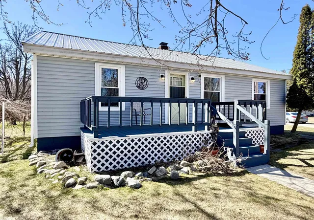 Homes for sale in Tawas City, MI | 607 Maple St, Tawas City, MI 48763 | MLS# 50206092