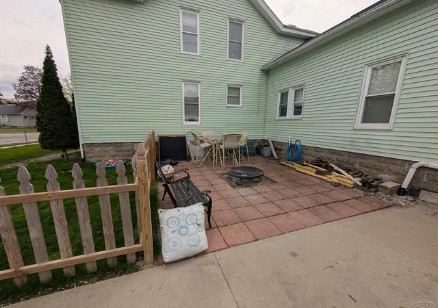 2nd image of 800 S Warner St, Bay City, MI 48706 | MLS# 50207423