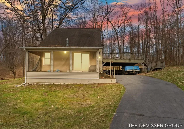 Homes for sale in Gobles, MI | 3136 Baseline Rd, Gobles, MI 49055 | MLS# 70522558