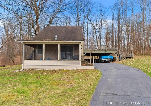 5th image of 3136 Baseline Rd, Gobles, MI 49055 | MLS# 70522558