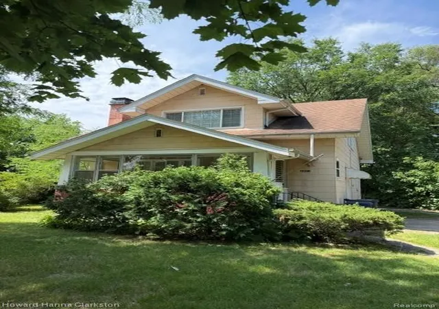 1st image of 2001 Cartier St, Flint, MI 48504 | MLS# 61022120