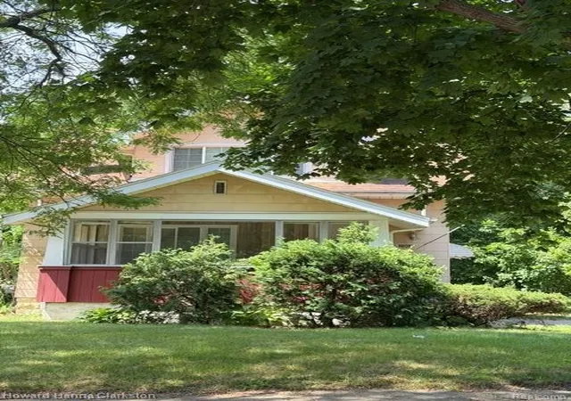 2nd image of 2001 Cartier St, Flint, MI 48504 | MLS# 61022120