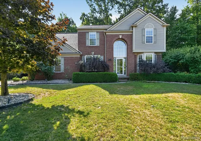 Photo 1 of Single family home for sale at 6350 Knob Hill Ct, Grand Blanc, MI 48439 7460 | MLS# 61023882 | Listing updated on 2026-09-05