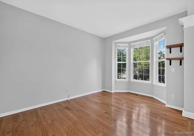 Photo 3 of Single family home for sale at 6350 Knob Hill Ct, Grand Blanc, MI 48439 7460 | MLS# 61023882 | Listing updated on 2026-09-05