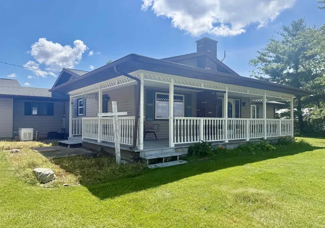 3rd image of 7873 S Rich Rd, Middleton, MI 48856 | MLS# 80070052