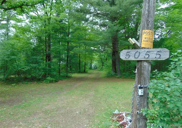 2nd image of 5055 Adams Rd, Gladwin, MI 48624 | MLS# 60999853