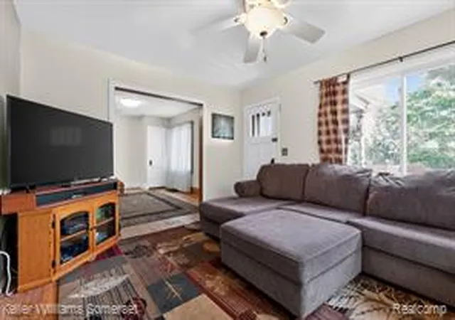 Homes for sale in Westland, MI | 34718 Cherry Hill Rd, Westland, MI 48185 | MLS# 61008382