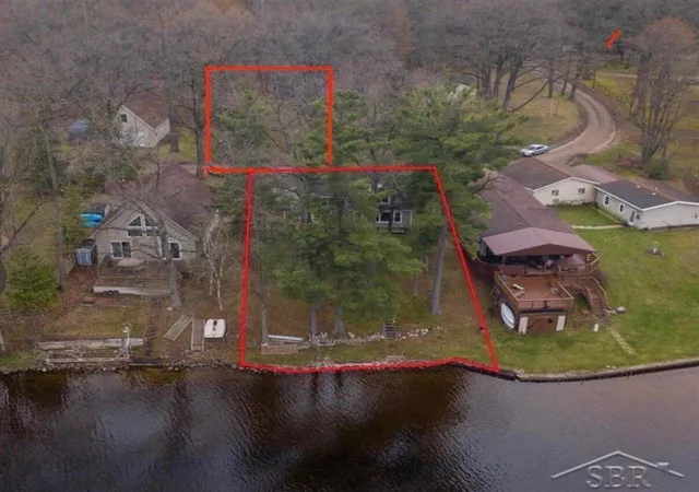 Homes for sale in Lake, MI | 1320 Hillcrest Dr, Lake, MI 48632 | MLS# 50206445