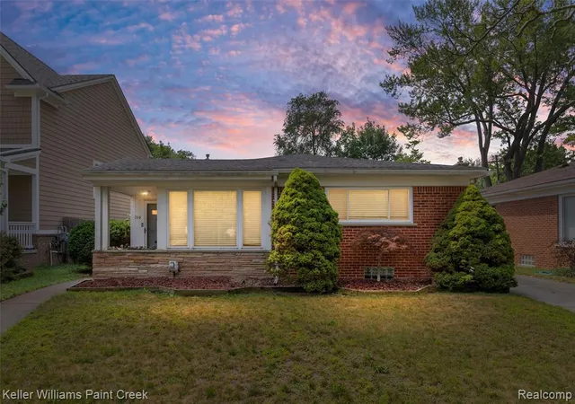 1st image of 706 E Windemere Ave, Royal Oak, MI 48073 | MLS# 61020027