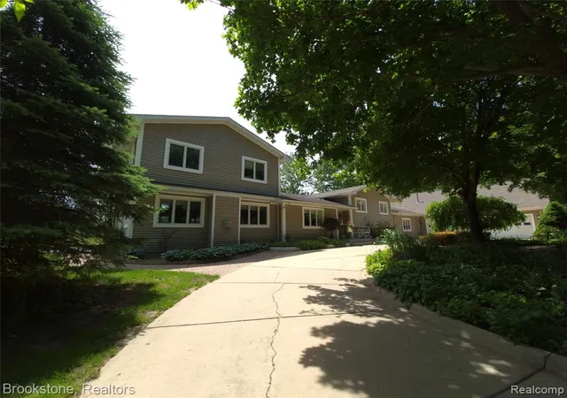 Homes for sale in Dryden, MI | 5910 Spring Valley Ln, Dryden, MI 48428 | MLS# 60999431