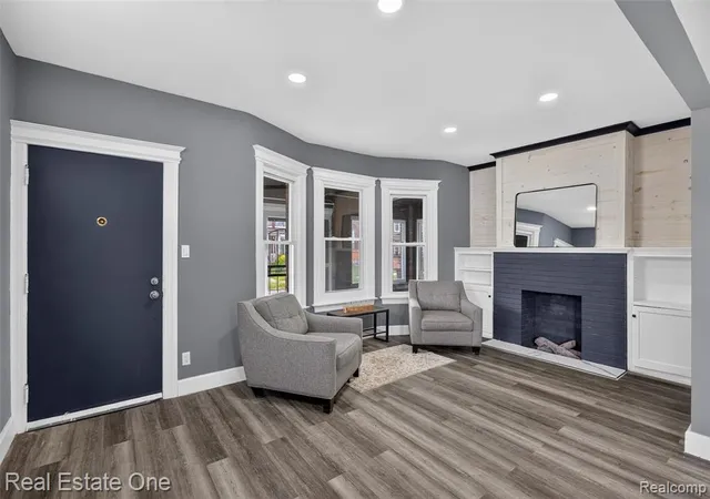 Photo 4 of Single family home for sale at 3402 Townsend St, Detroit, MI 48214 1733 | MLS# 61009985 | Listing updated on 2026-09-02