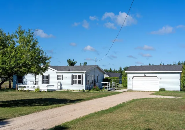 2nd image of 2924 S Gilmore Rd, Mount Pleasant, MI 48858 | MLS# 80072517