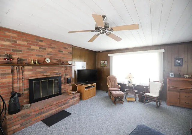 Homes for sale in Flushing, MI | 536 Warren Ave, Flushing, MI 48433 | MLS# 50209126