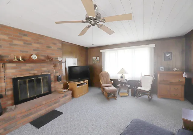 Homes for sale in Flushing, MI | 536 Warren Ave, Flushing, MI 48433 | MLS# 50209126