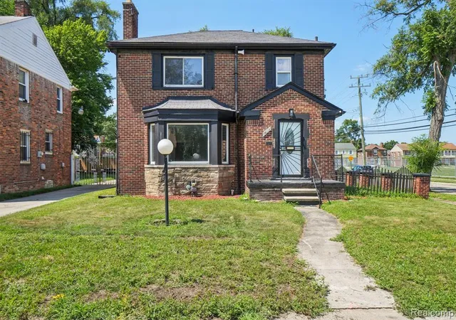 Photo 3 of Single family home for sale at 19211 Birwood St, Detroit, MI 48221 3207 | MLS# 61007095 | Listing updated on 2026-09-15