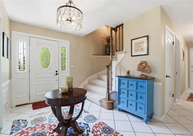 Photo 3 of Sale Pending at 6211 Kings Scepter Rd, Grand Blanc, MI 48439 8602 | MLS# 60997501 | Listing updated on 2026-09-10