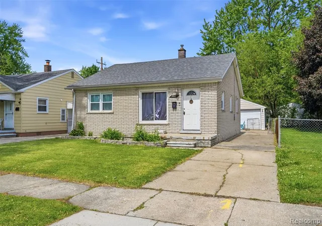 Homes for sale in Melvindale, MI | 17447 Prospect St, Melvindale, MI 48122 | MLS# 60997283