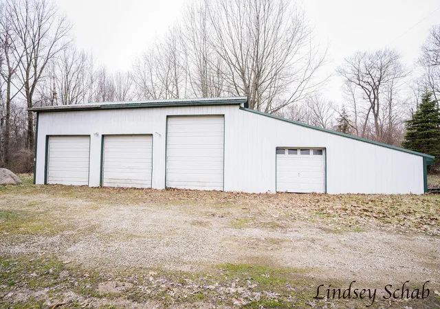 Homes for sale in Ionia, MI | 2299 Lyle Rd, Ionia, MI 48846 | MLS# 70523244