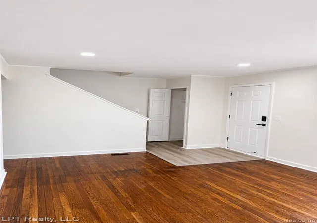 3rd image of 1241 Selma St, Westland, MI 48186 | MLS# 60997705