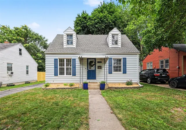 image of 125 Rosemary St, Grand Rapids, MI 49507 | MLS# 70545118