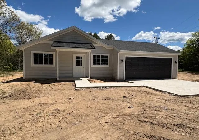 Single Family Residence at 8121 Bowens Ml Rd, Middleville, MI 49333 | MLS# 70471133 | | Sold on 2025-07-11