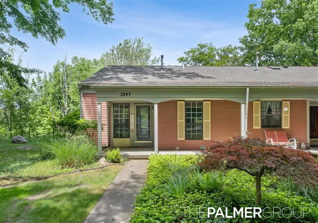 Homes for sale in Kentwood, MI | 2247 Whisper Cove Dr, Kentwood, MI 49508 | MLS# 70538560