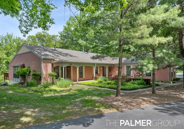 Homes for sale in Kentwood, MI | 2247 Whisper Cove Dr, Kentwood, MI 49508 | MLS# 70538560