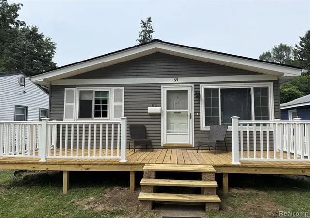 2nd image of 65 E Princeton Ave, Pontiac, MI 48340 | MLS# 61018918