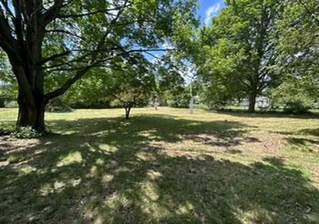 3rd image of 2888 Clarice St, Kalamazoo, MI 49048 | MLS# 70537299