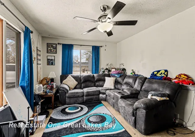 Homes for sale in Saginaw, MI | 2216 Allison St, Saginaw, MI 48601 | MLS# 50200290