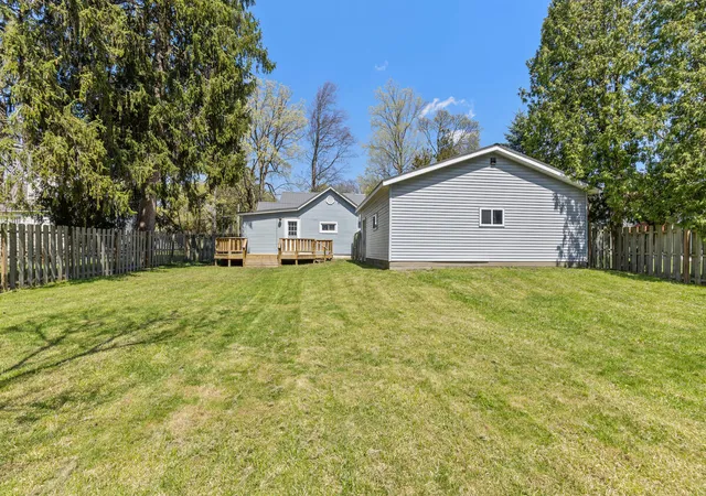 Homes for sale in Greenville, MI | 315 E Coffren Ave, Greenville, MI 48838 | MLS# 70527383