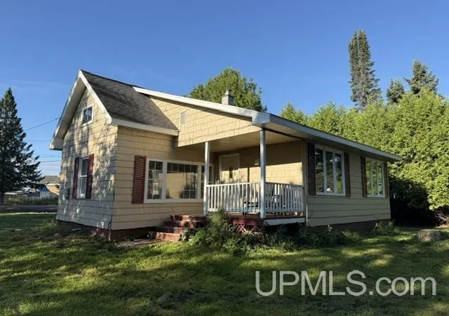 Photo 4 of Single family home for sale at 47280 S Huron St, Atlantic Mine, MI 49905 | MLS# 50218755 | Listing updated on 2026-09-21