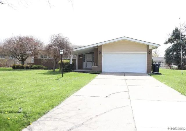 1st image of 11114 Greendale Dr, Sterling Heights, MI 48312 | MLS# 60985850