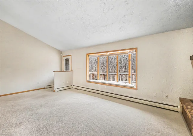 5th image of 9480 M Ave, Kalamazoo, MI 49009 | MLS# 70522389