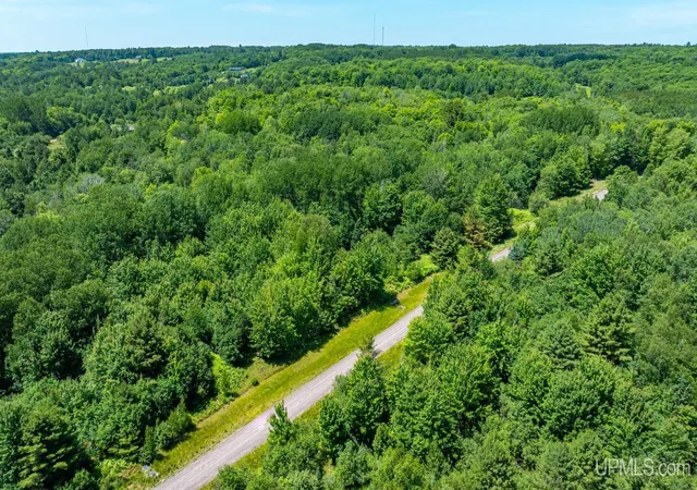 5th image of Tbd Parcel M17 Applewood Dr, Houghton, MI 49931 | MLS# 50214729