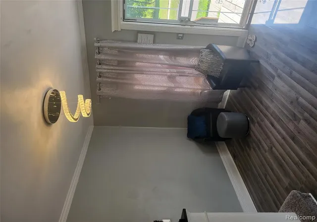 4th image of 4408 Pennsylvania St, Detroit, MI 48214 | MLS# 60976165