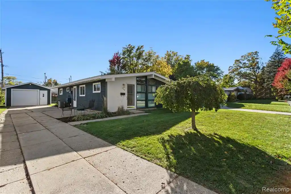 Photo 1 of Single family home for sale at 708 Goodale Ave, Clawson, MI 48017 | MLS# 61040684 | Listing updated on 2026-10-27